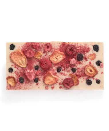 Gourmet White Chocolate Bar with Berries